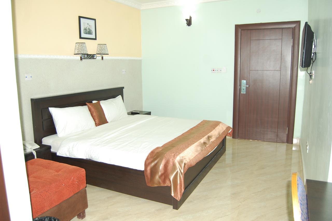 Grand Capital Hotel Akure 外观 照片