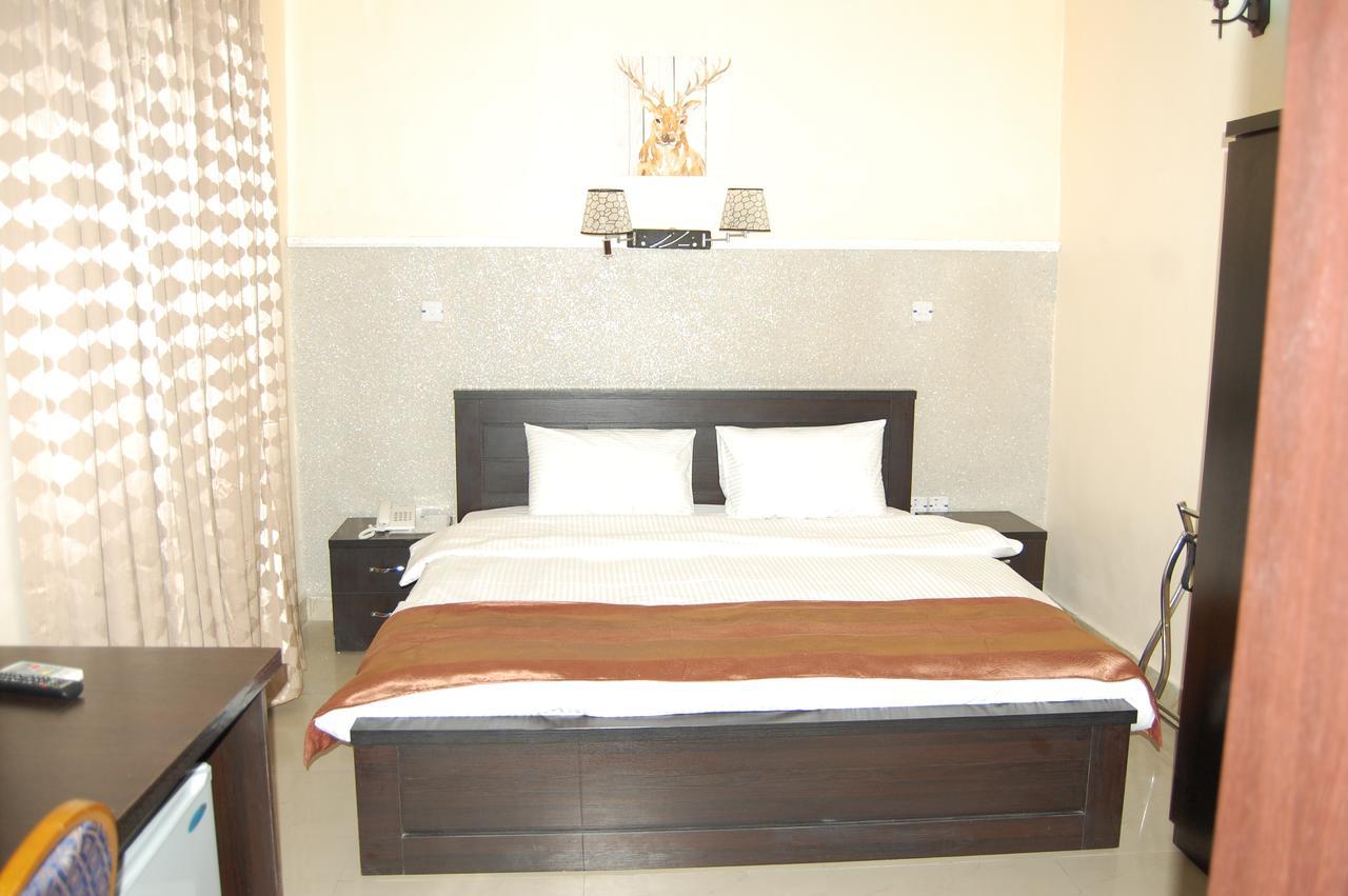 Grand Capital Hotel Akure 外观 照片