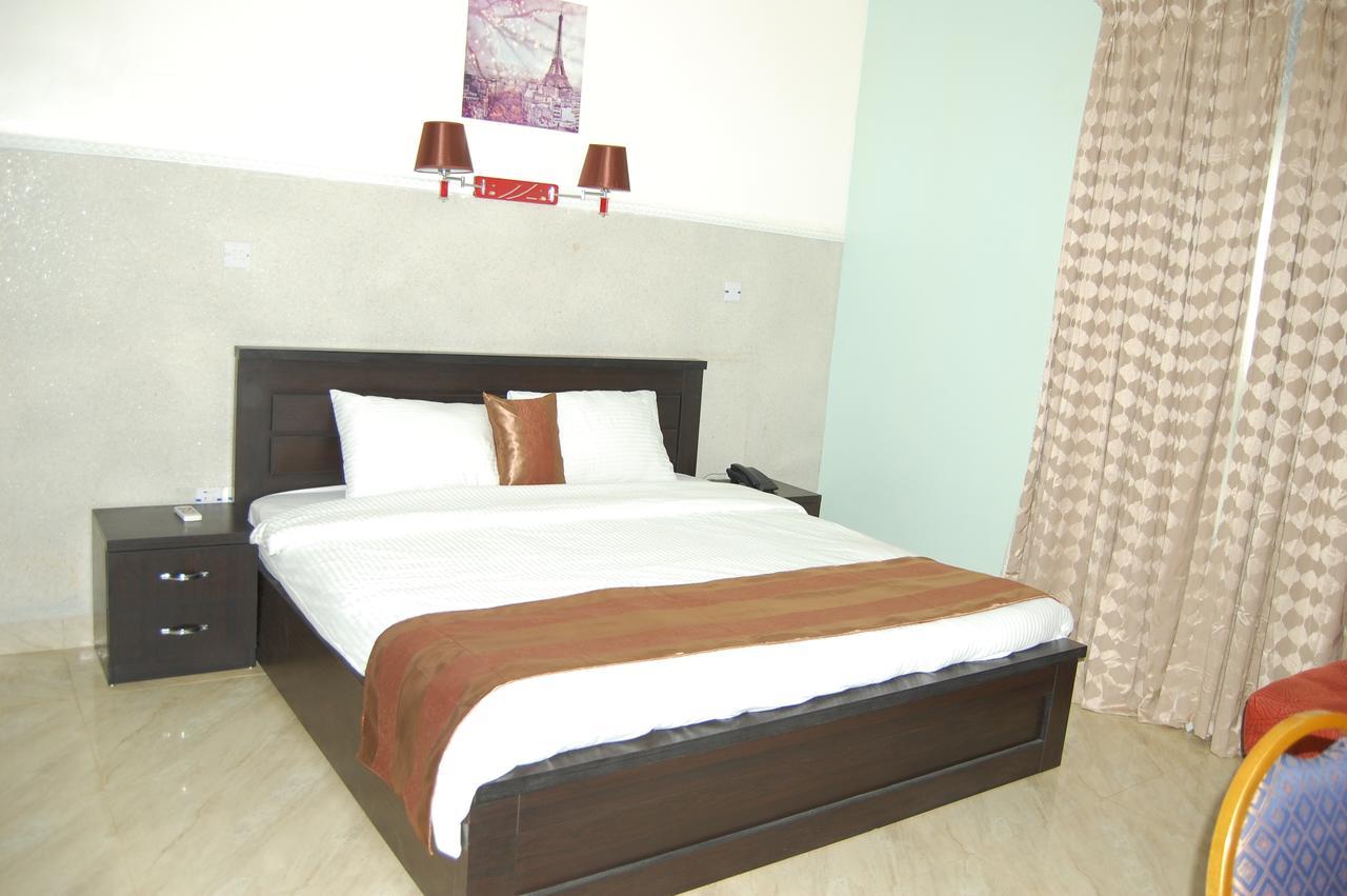 Grand Capital Hotel Akure 外观 照片