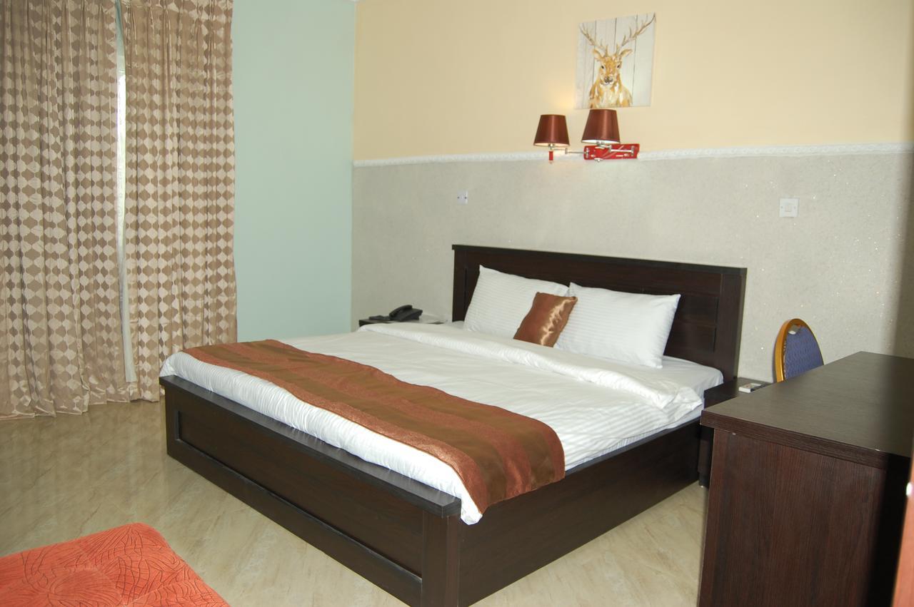Grand Capital Hotel Akure 外观 照片