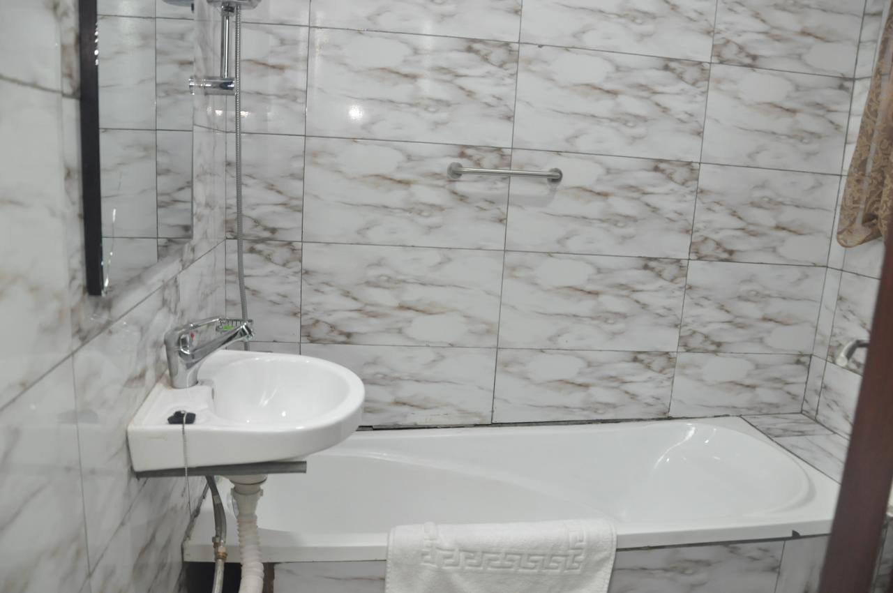 Grand Capital Hotel Akure 外观 照片