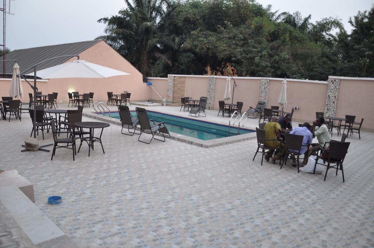 Grand Capital Hotel Akure 外观 照片
