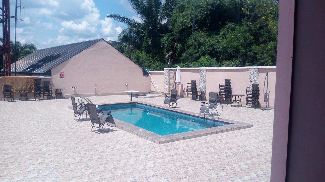 Grand Capital Hotel Akure 外观 照片