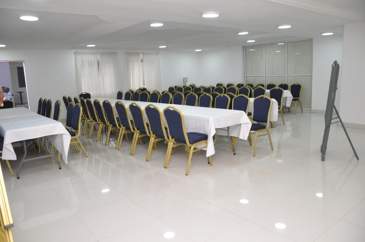 Grand Capital Hotel Akure 外观 照片