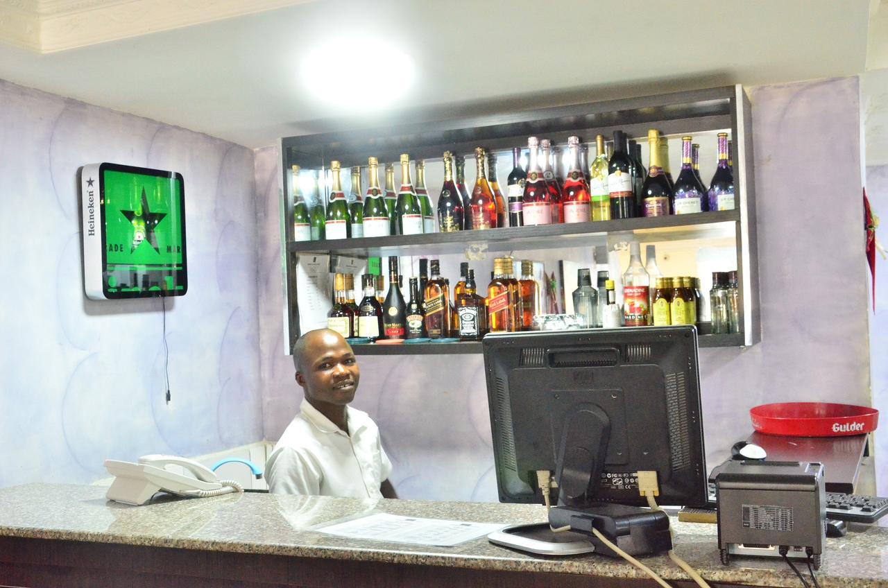 Grand Capital Hotel Akure 外观 照片