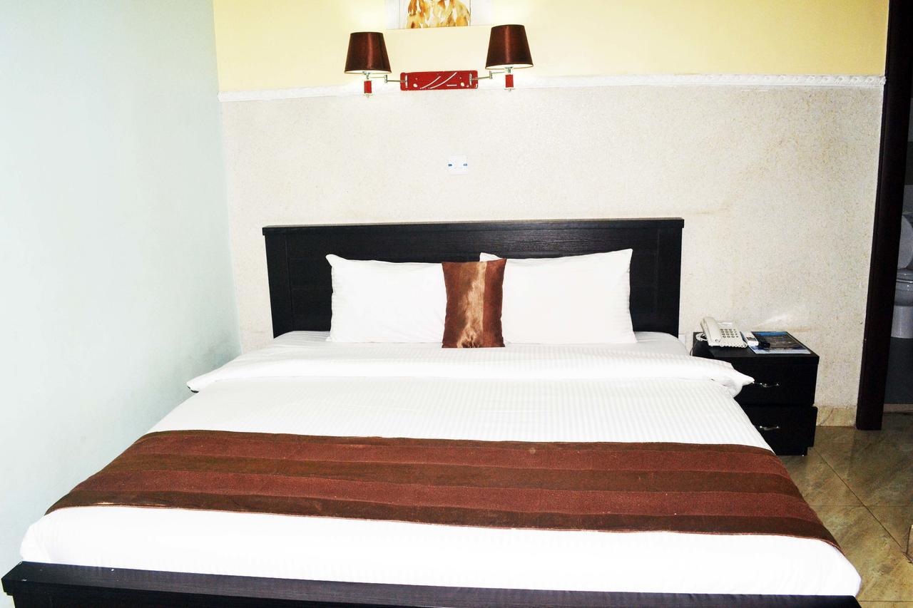 Grand Capital Hotel Akure 外观 照片