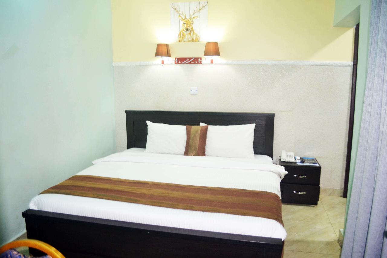 Grand Capital Hotel Akure 外观 照片